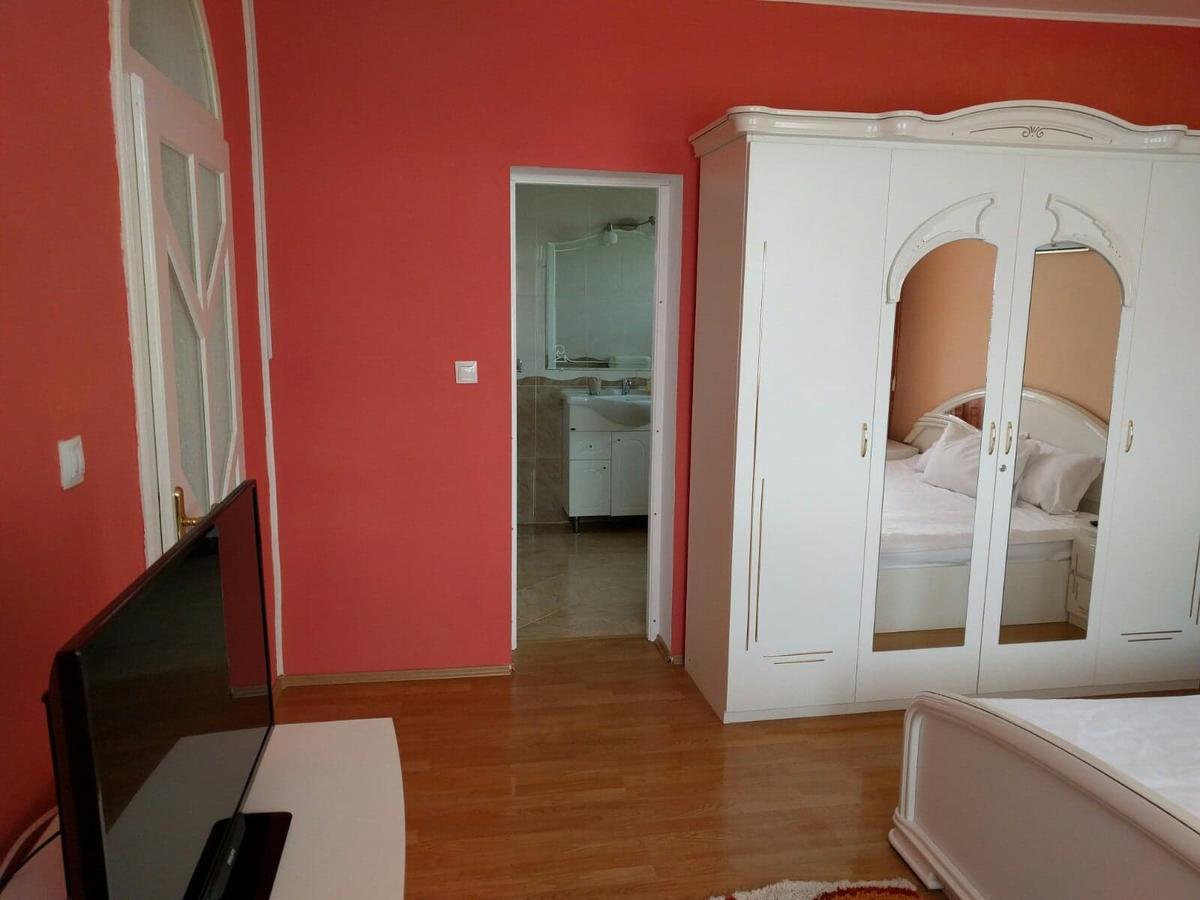 ホテル Casa Monica Băile Felix エクステリア 写真